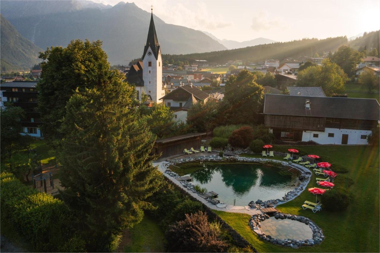 Hotel Kammerlander Neukirchen am Großvenediger Eksteriør billede